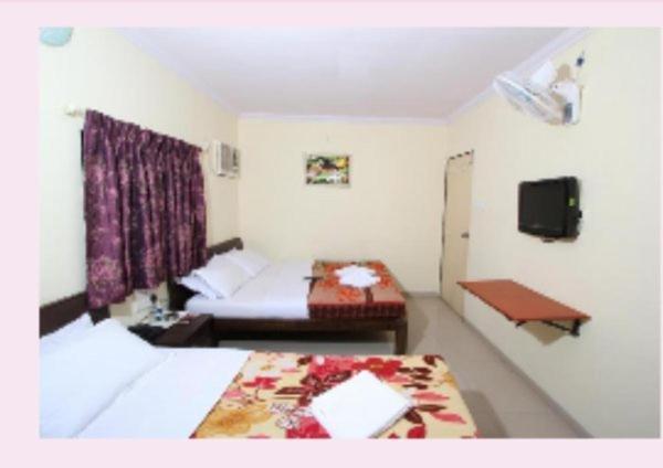 Hotel Sapphire Residency Mumbai Exterior photo