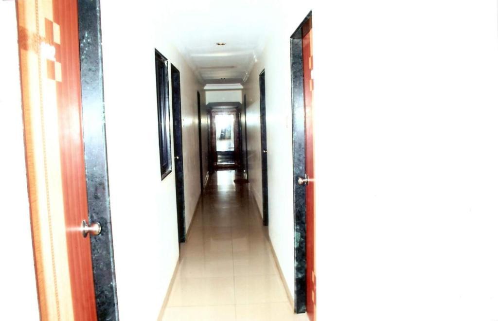 Hotel Sapphire Residency Mumbai Exterior photo